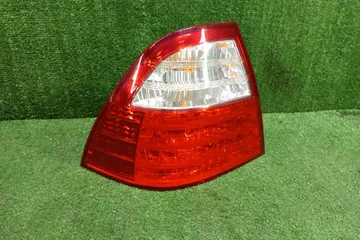 СТОП СИГНАЛ НА TOYOTA COROLLA NZE121