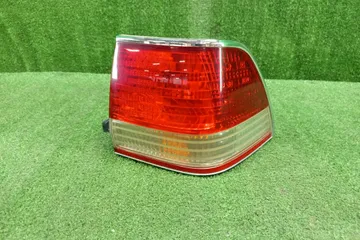 СТОП СИГНАЛ НА TOYOTA CROWN GS151