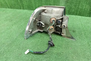 СТОП СИГНАЛ НА TOYOTA CROWN GS151