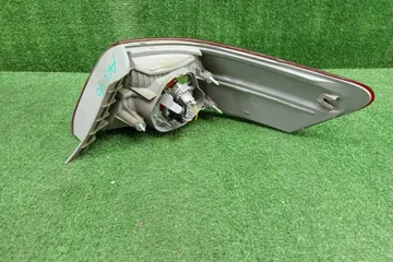 СТОП СИГНАЛ НА TOYOTA CAMRY ACV40