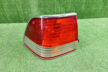 СТОП СИГНАЛ НА TOYOTA CROWN GS151