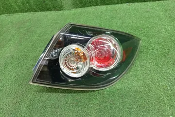 СТОП СИГНАЛ НА MAZDA AXELA BK5P