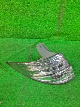 СТОП СИГНАЛ НА TOYOTA ESTIMA ACR50W