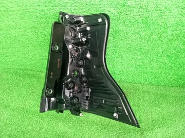 СТОП СИГНАЛ 81561-60C30 284W0059766 НОВЫЙ! ОРИГИНАЛ! НА TOYOTA PRADO TRJ150