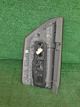 СТОП СИГНАЛ НА TOYOTA NOAH ZRR70