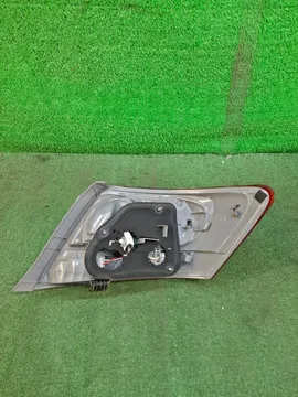 СТОП СИГНАЛ НА TOYOTA ALLION NZT260