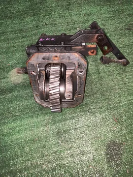 РЕДУКТОР ОТБОРА МОЩНОСТИ НА ISUZU ELF NKR58 4BE1