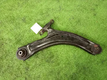 РЫЧАГ НА NISSAN X-TRAIL NT31 MR20DE