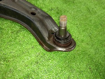 РЫЧАГ НА NISSAN BLUEBIRD SYLPHY FG10 QG15DE