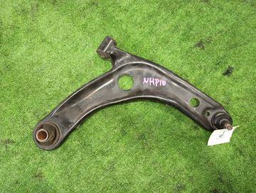 РЫЧАГ НА TOYOTA AQUA NHP10 1NZ-FXE