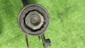 РЫЧАГ НА MAZDA AXELA BK5P ZY-VE