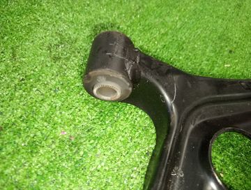 РЫЧАГ НА TOYOTA PROBOX NCP50V 2NZ-FE