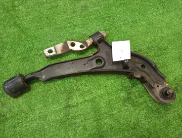 РЫЧАГ НА NISSAN AVENIR W11 QG18DE