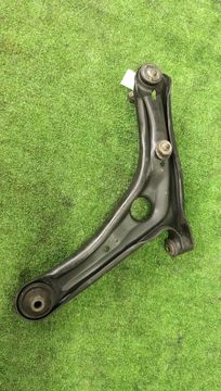 РЫЧАГ НА TOYOTA PROBOX NCP55V 1NZ-FE