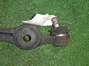 РЫЧАГ НА MAZDA DEMIO DW3W B3E