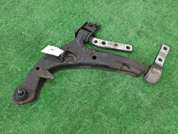 РЫЧАГ НА NISSAN PRIMERA WTP12 QR20DE