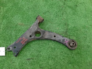 РЫЧАГ НА TOYOTA COROLLA NZE121 1NZ-FE