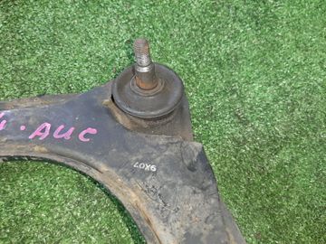 РЫЧАГ НА MITSUBISHI LEGNUM EC3W 4G64