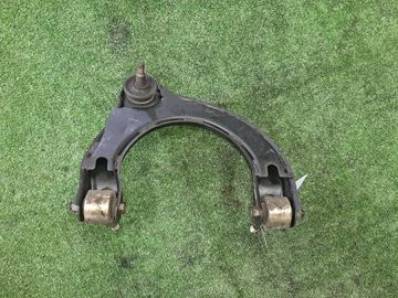 РЫЧАГ НА MITSUBISHI LEGNUM EC3W 4G64