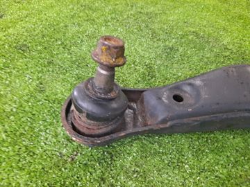РЫЧАГ НА TOYOTA PROGRES JCG10 1JZ-GE