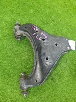 РЫЧАГ НА NISSAN ATLAS F24 ZD30DDTI