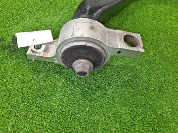 РЫЧАГ НА TOYOTA MARK X GRX130 4GR-FSE