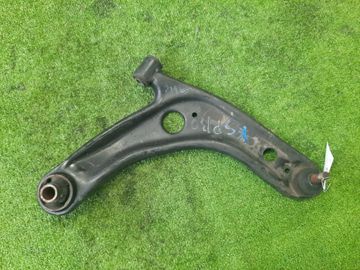 РЫЧАГ НА TOYOTA VITZ KSP130 1KR-FE