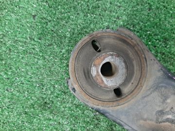 РЫЧАГ НА TOYOTA RUSH J200E 3SZ-VE