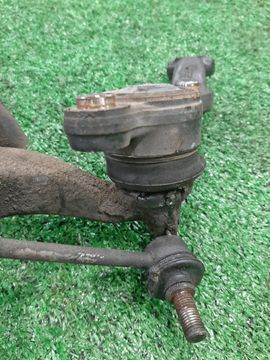 РЫЧАГ НА TOYOTA PROGRES JCG10 1JZ-GE