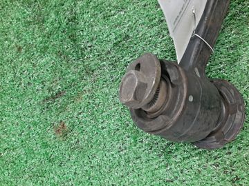 РЫЧАГ НА TOYOTA PROGRES JCG10 1JZ-GE