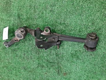 РЫЧАГ НА TOYOTA PROGRES JCG10 1JZ-GE