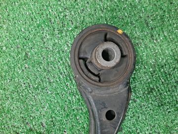 РЫЧАГ НА HONDA CIVIC EU1 D15B