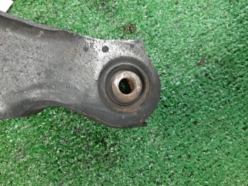РЫЧАГ НА MITSUBISHI LANCER CEDIA CS5W 4G93