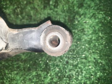 РЫЧАГ НА TOYOTA VITZ KSP130 1KR-FE