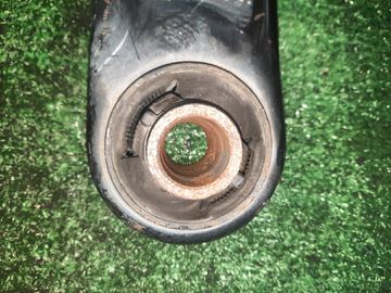 РЫЧАГ НА TOYOTA VITZ KSP130 1KR-FE