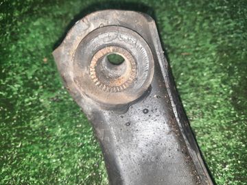 РЫЧАГ НА MITSUBISHI CHALLENGER K97WG 4M40T