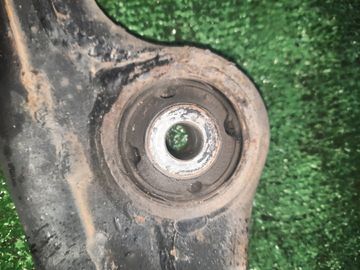 РЫЧАГ НА MITSUBISHI CHALLENGER K97WG 4M40T