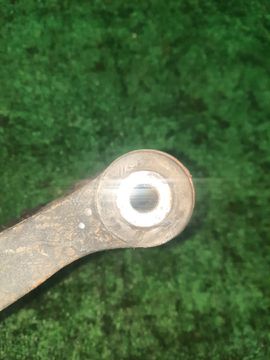 РЫЧАГ НА MITSUBISHI CHARIOT GRANDIS N84W 4G64