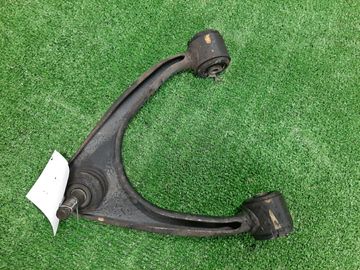 РЫЧАГ НА TOYOTA MARK II GX90 1G-FE