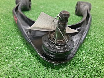 РЫЧАГ НА TOYOTA VEROSSA GX110 1G-FE