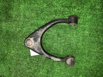 РЫЧАГ НА TOYOTA VEROSSA GX110 1G-FE