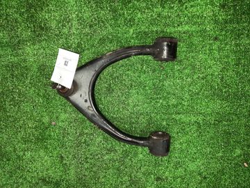 РЫЧАГ НА TOYOTA VEROSSA GX110 1G-FE