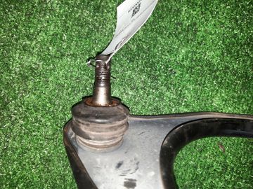 РЫЧАГ НА TOYOTA VEROSSA GX110 1G-FE