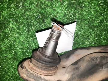 РЫЧАГ НА NISSAN SUNNY FB15 QG15DE