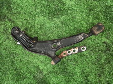 РЫЧАГ НА NISSAN LIBERTY RM12 QR20DE