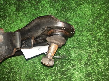 РЫЧАГ НА NISSAN LIBERTY RM12 QR20DE