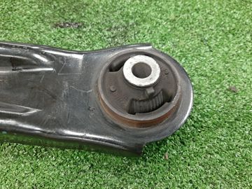 РЫЧАГ НА NISSAN SERENA C26 MR20DD