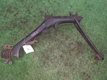 РЫЧАГ НА TOYOTA COROLLA ZZE124 1ZZ-FE