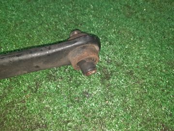 РЫЧАГ НА TOYOTA COROLLA ZZE124 1ZZ-FE