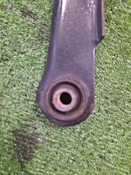 РЫЧАГ НА MITSUBISHI GALANT FORTIS CY4A 4B11